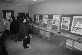 Exposição de cartazes para o 3.º Congresso